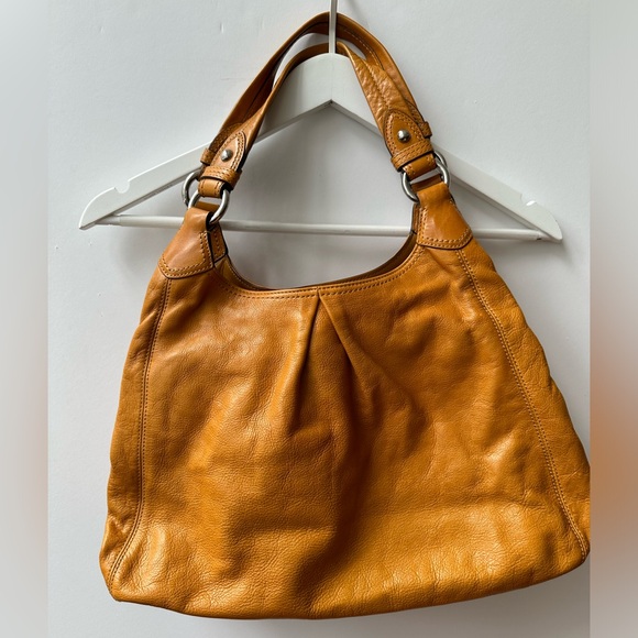 COACH - Maggie 100% Genuine Leather Large Hobo Shoulder Bag - Saffron - Picture 3 of 11